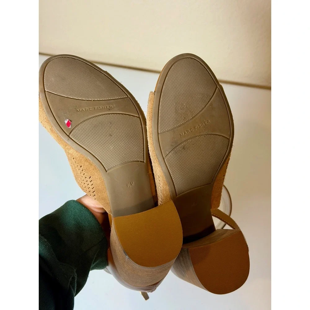Marc Fisher Gabie Tan Perforated Suede Block Heel Sandals Womens 9.5M Leather‎